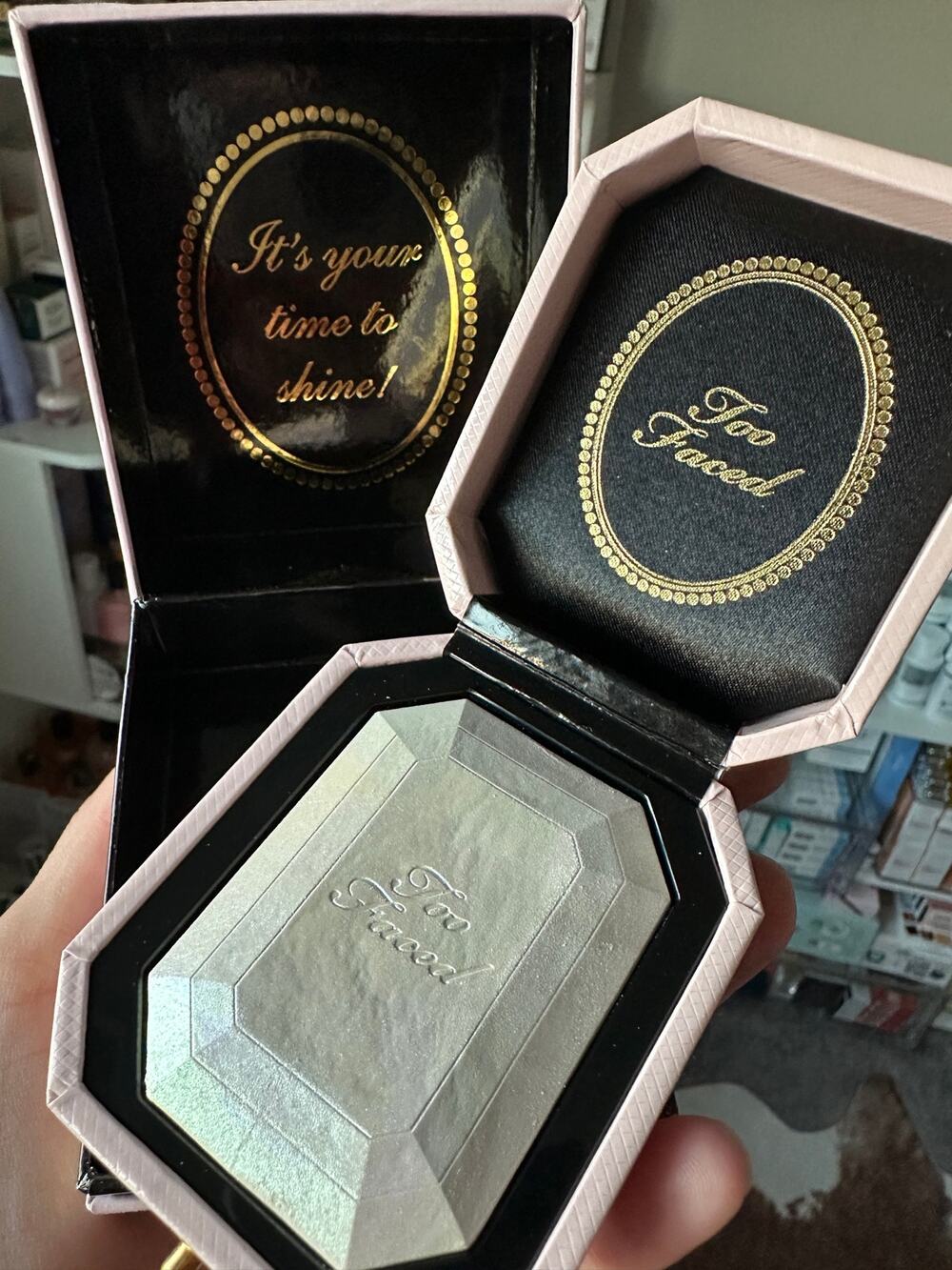 Too Faced Diamond Fire Diamond Light Multi-Use Highlighter